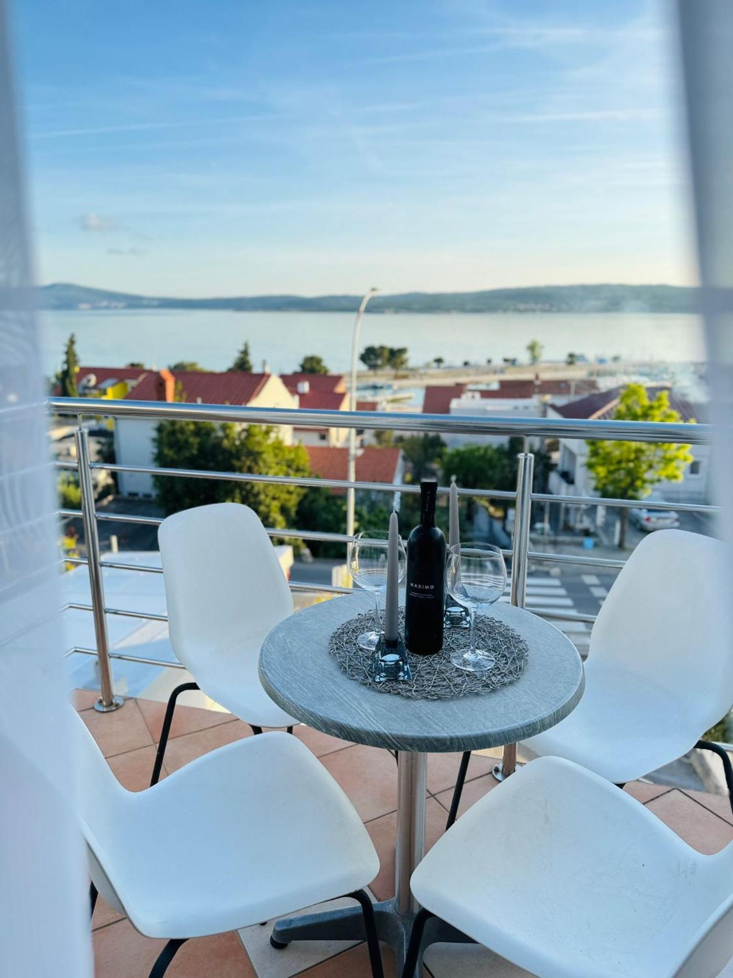 Villa Domgjoni Crikvenica Exterior foto