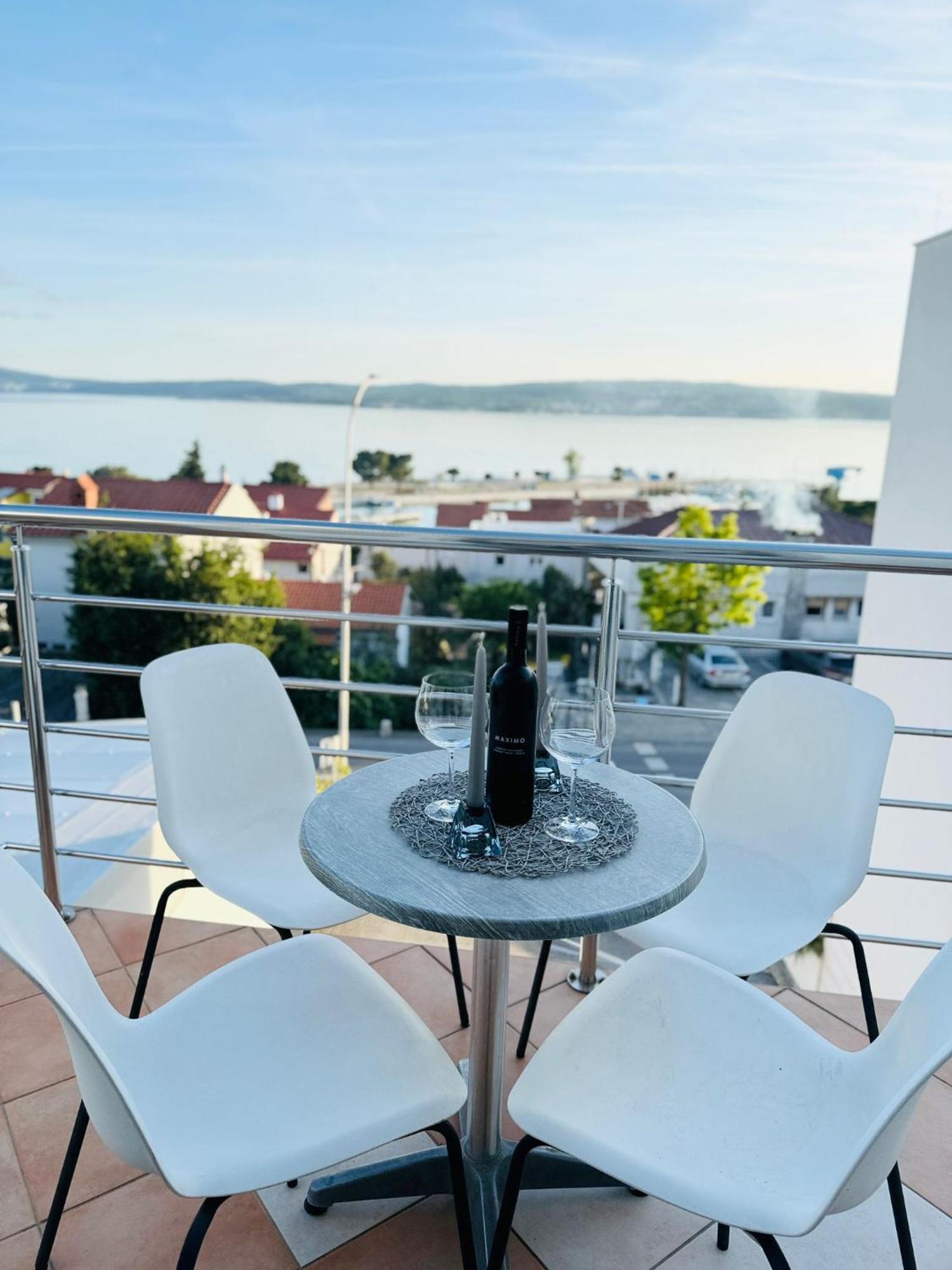 Villa Domgjoni Crikvenica Exterior foto